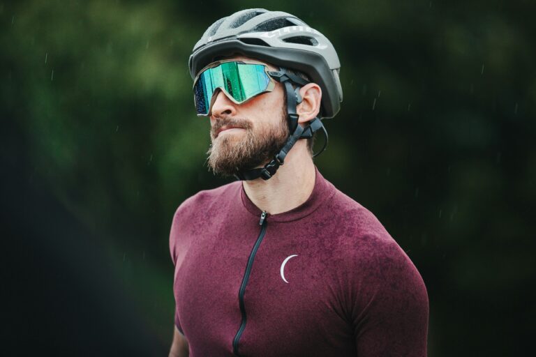 munbaik-cycling-clothing-mSv2vktuqeQ-unsplash